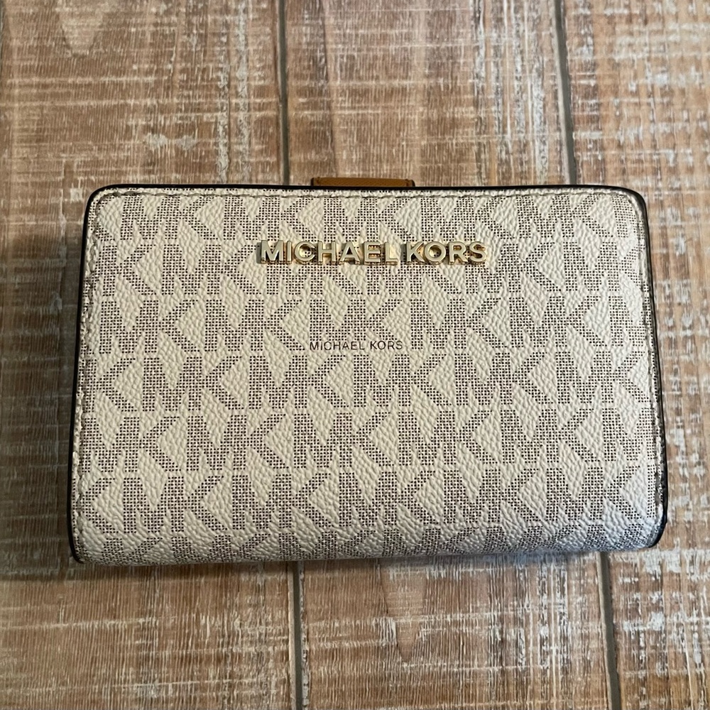 Authentic Michael Kors Wallet